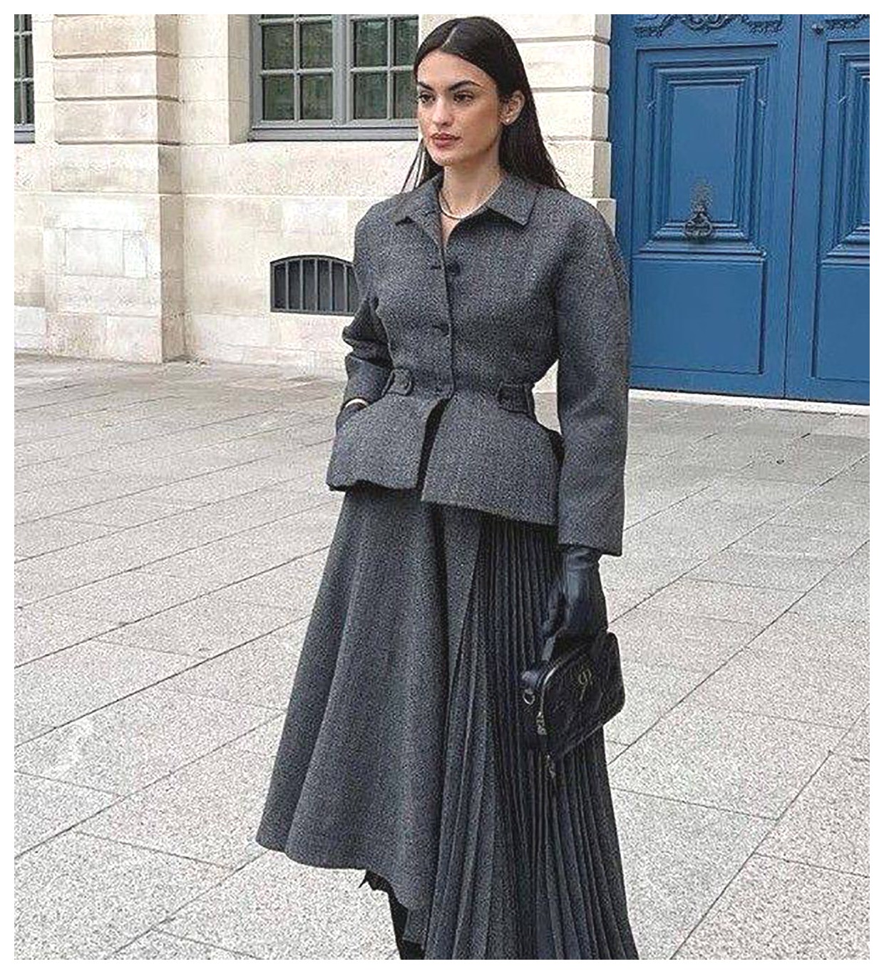 مدلهای شیک و جذاب دامن و کت زنانه برای استایلهای مختلف