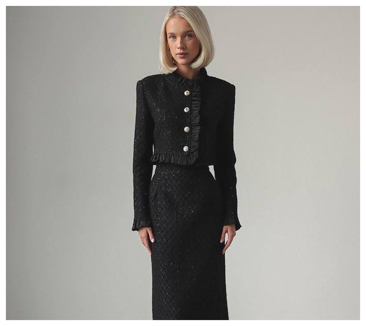 مدلهای شیک و جذاب دامن و کت زنانه برای استایلهای مختلف