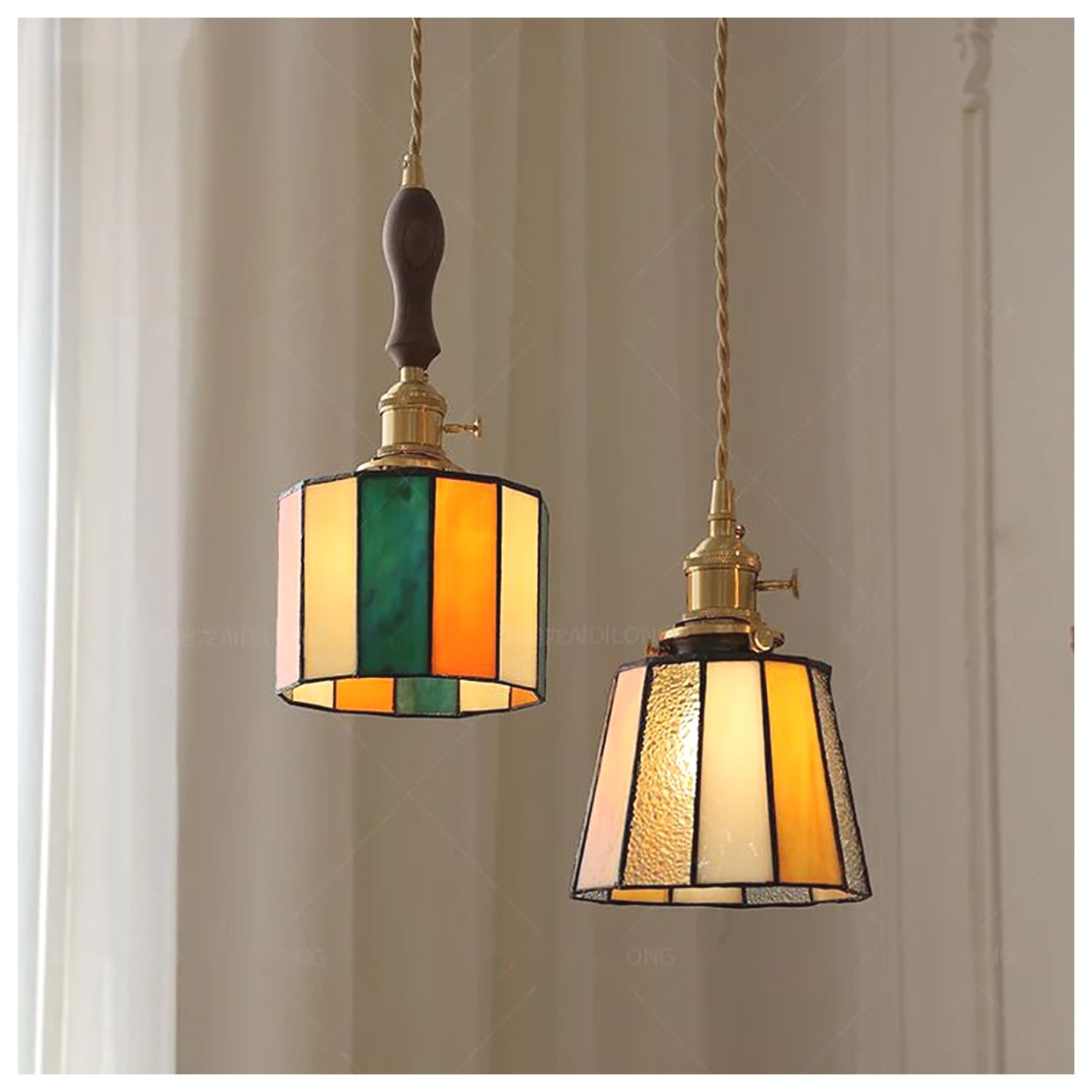 چراغ آویز دکوری رنگارنگ: زیبایی و جذابیت در هر فضا