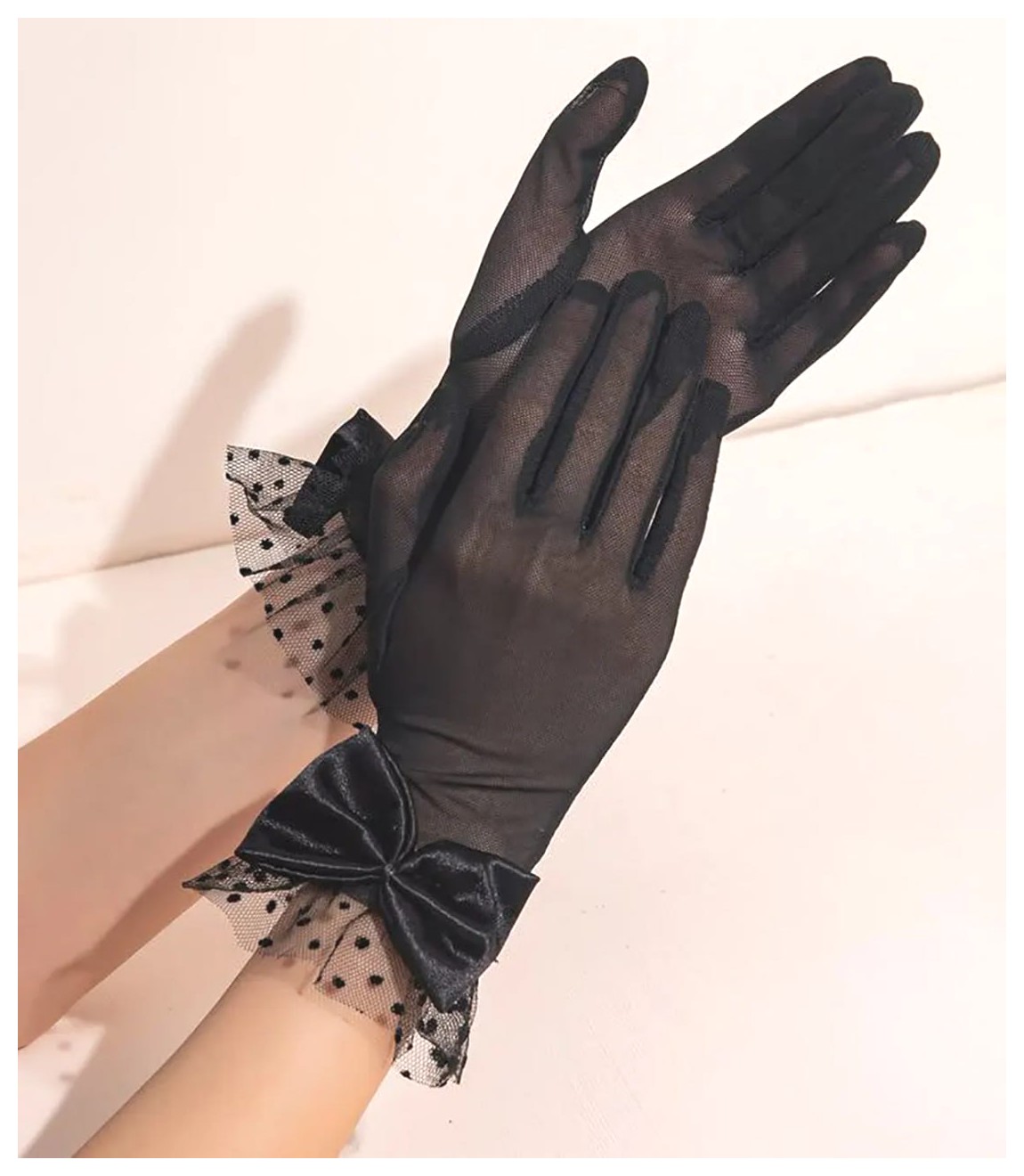 دستکش حرير: انتخابی مناسب برای زیبایی و راحتی