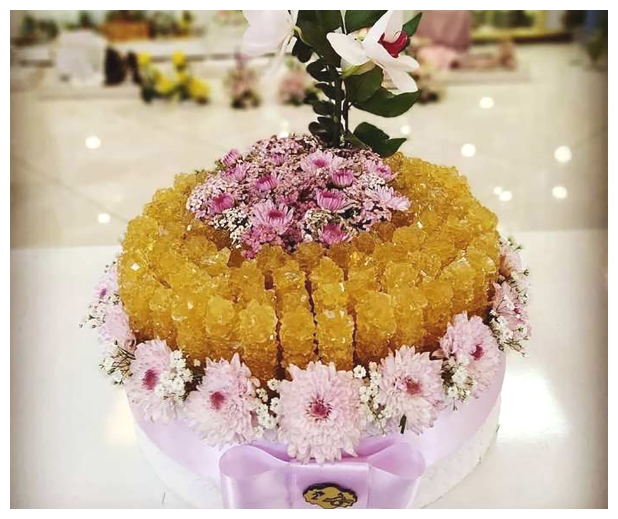 آموزش تهیه آبنبات سنگی تزئین شده: یک دسر خوشمزه و جذاب