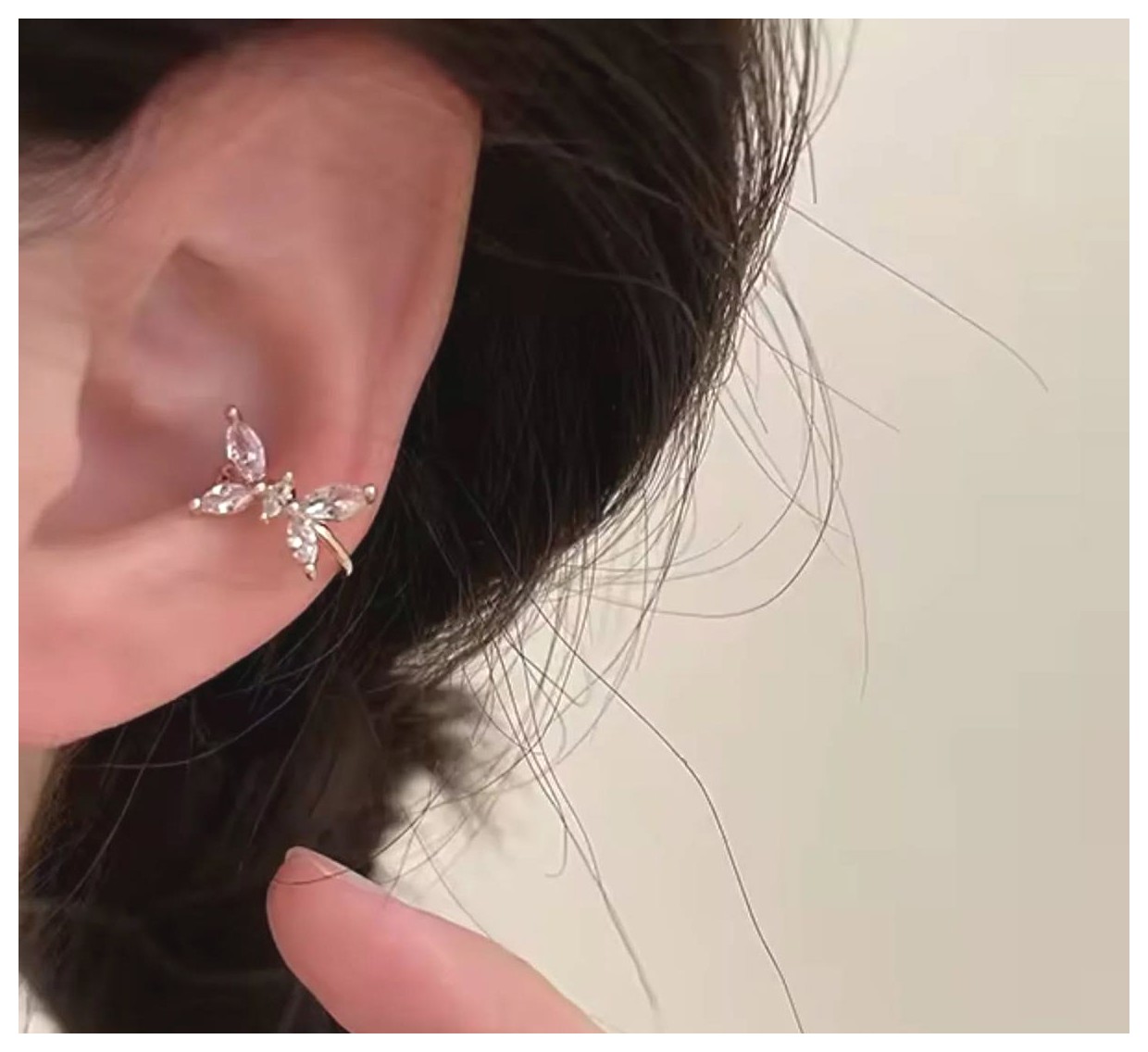 آشنایی با روشهای پیرسینگ گوش: زیبایی و نکات مهم