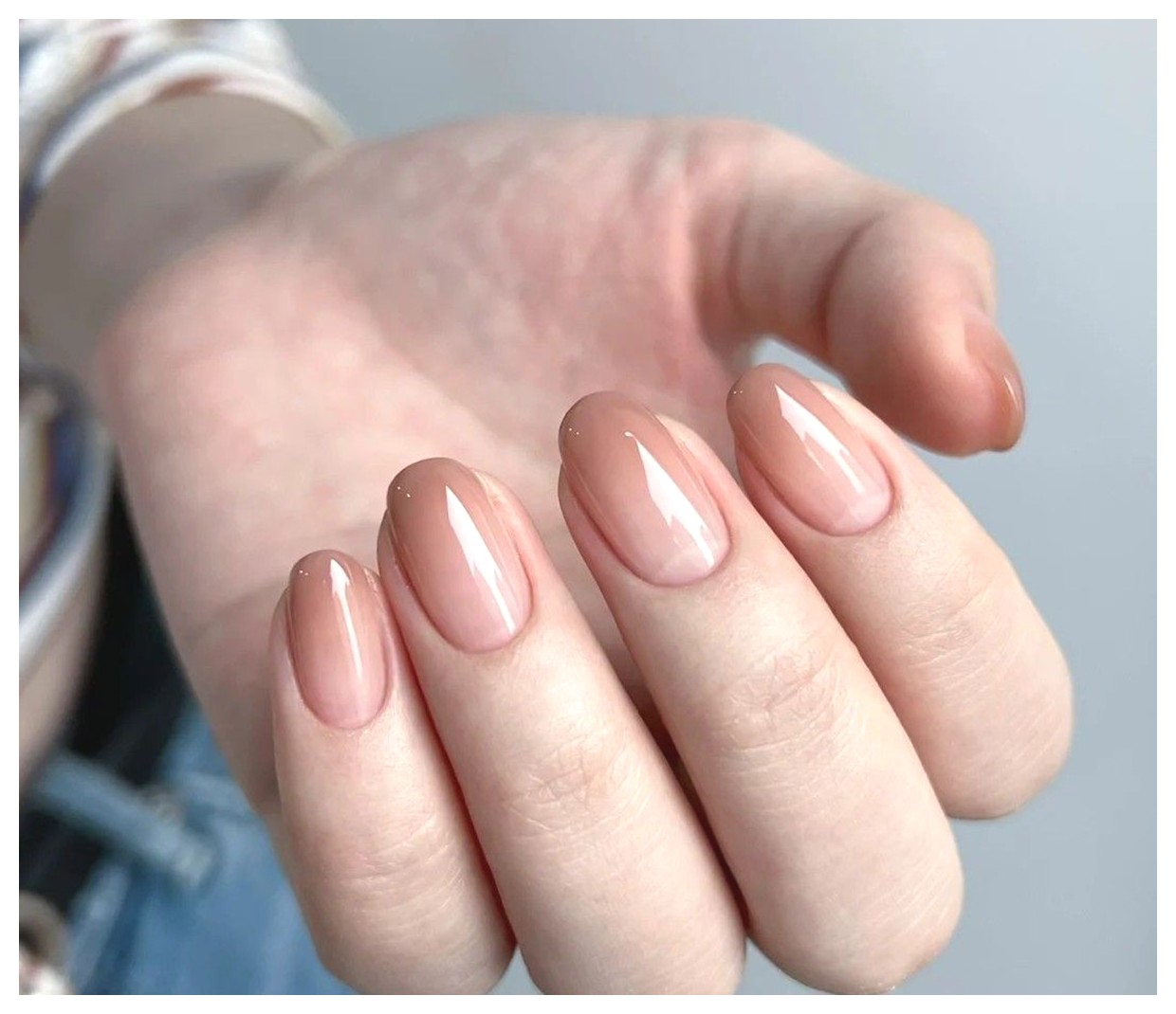 راهنمای کامل مانیکور کره‌ای: زیبایی و ظرافت در دستان شما