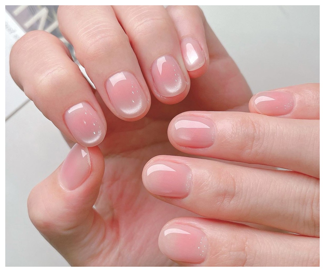 راهنمای کامل مانیکور کره‌ای: زیبایی و ظرافت در دستان شما