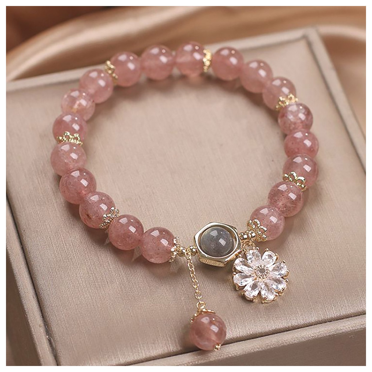 دستبند مرواریدی دخترانه: زیبایی و جذابیت در دستان شما