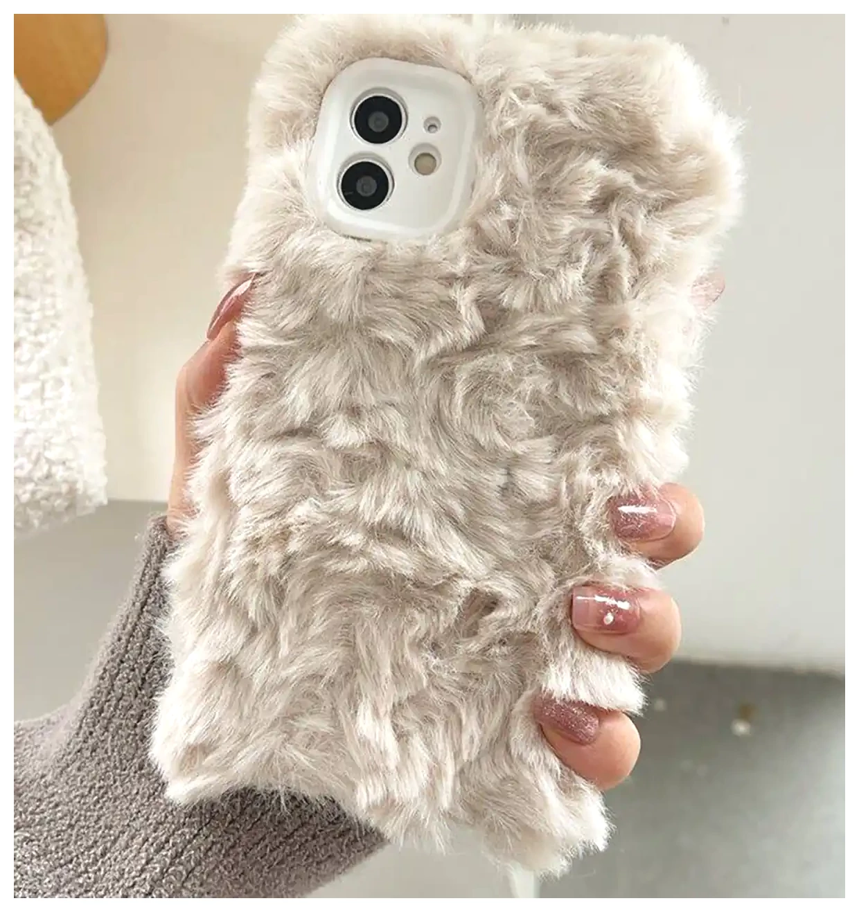 کیف گوشی پشمالو دخترانه: جذابیت و نرمی در دستان شما