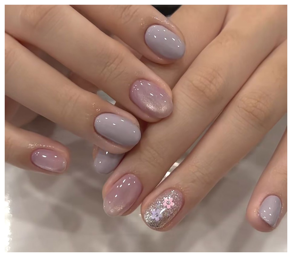 طراحی ناخنهای دخترانه: ایدههای زیبا و جذاب برای ناخنهای شما