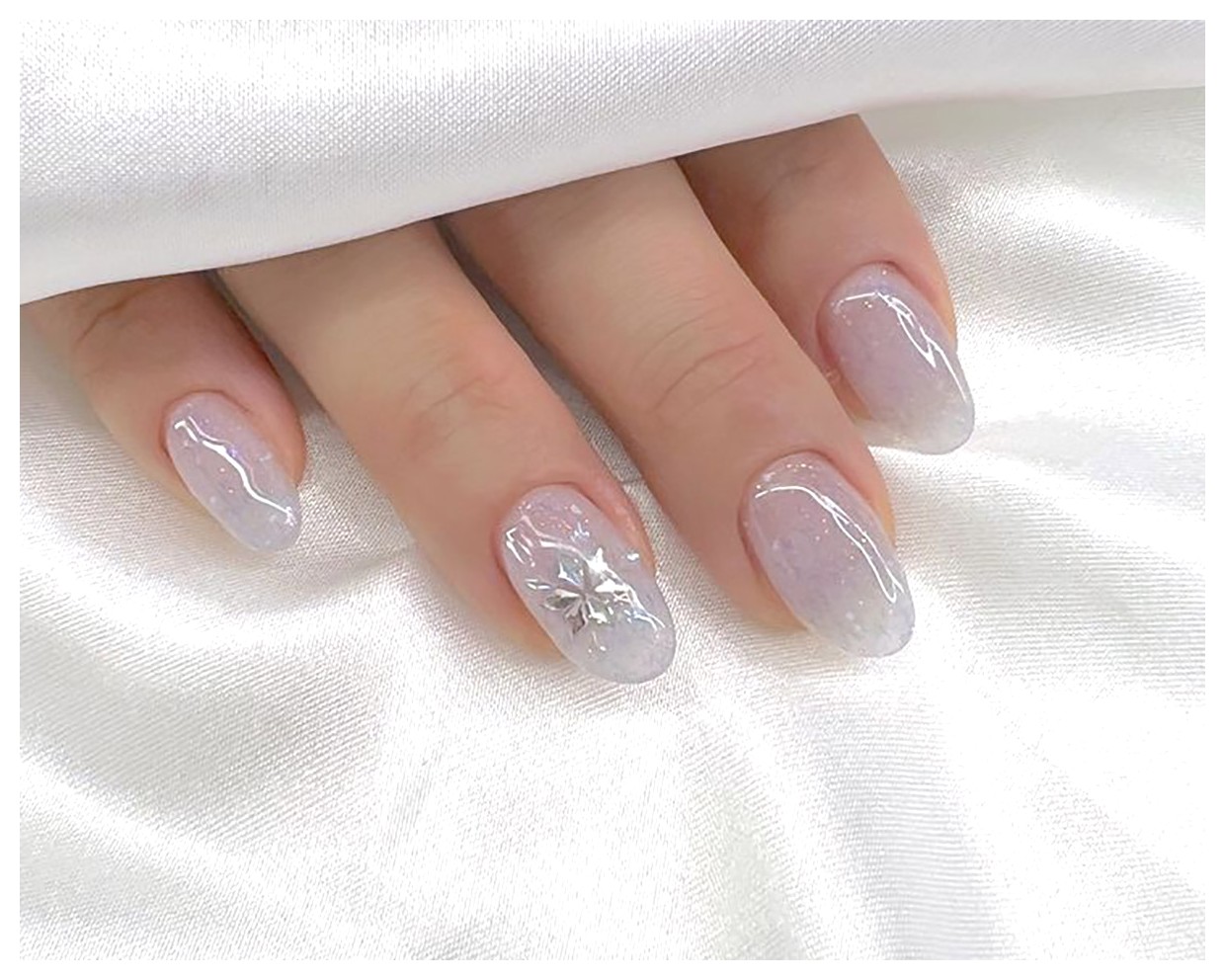 طراحی ناخنهای دخترانه: ایدههای زیبا و جذاب برای ناخنهای شما