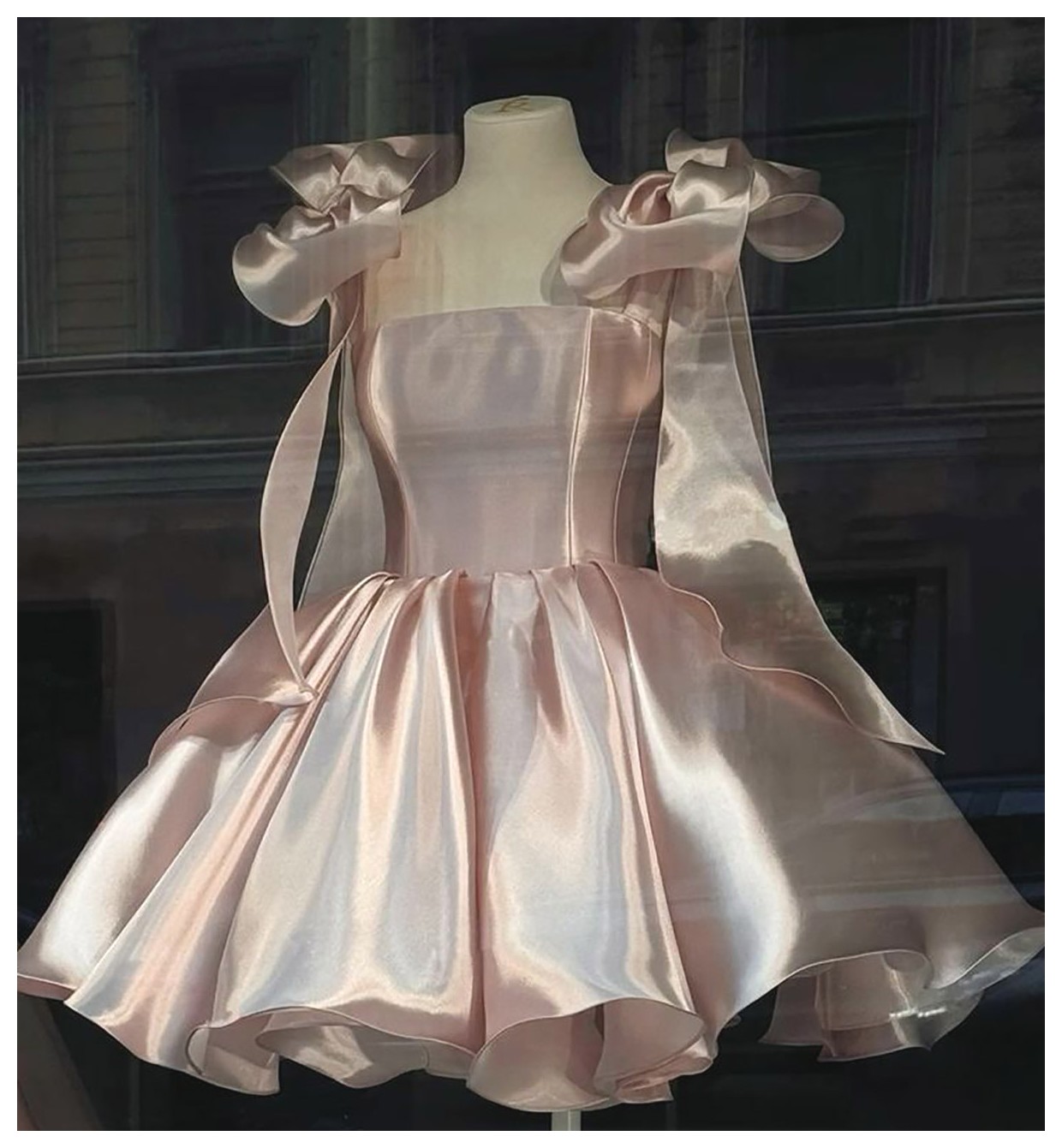 مدل‌های شیک و کوتاه لباس دخترانه برای فصل تابستان