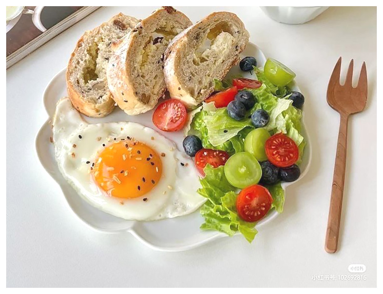 صبحانه سالم برای رژیم غذایی | ایدههای خوشمزه و مغذی