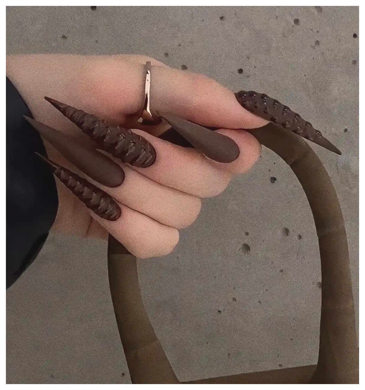 مدل‌های زیبا و جذاب ناخن‌های تیز و بلند