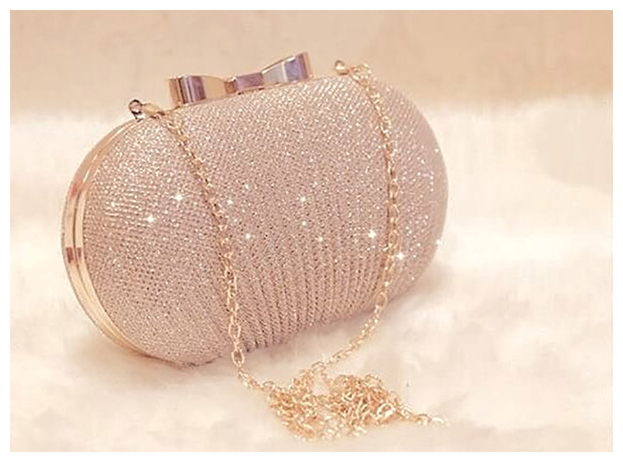 کیف شب زنانه لوکس: انتخابی شیک برای هر مهمانی
