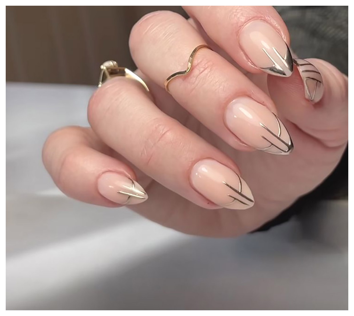 طراحیهای جدید اکستنشن ناخن: ایدههایی زیبا و مدرن