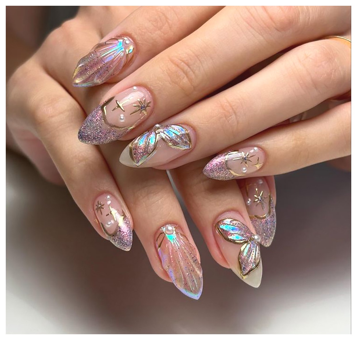 طراحیهای جدید اکستنشن ناخن: ایدههایی زیبا و مدرن
