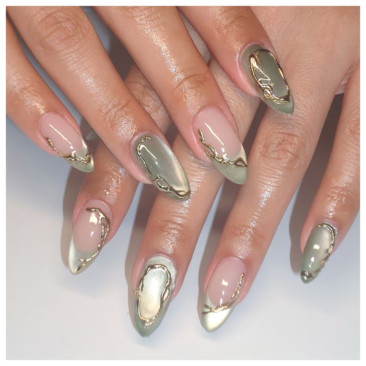 طراحیهای جدید اکستنشن ناخن: ایدههایی زیبا و مدرن