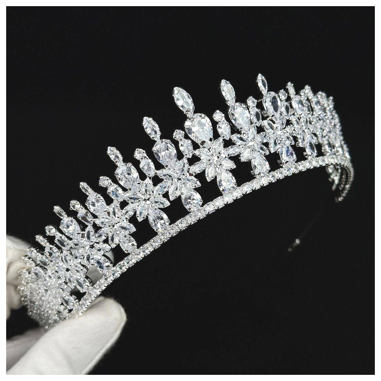 مدل‌های جدید تاج عروسی برای زیبایی بیشتر