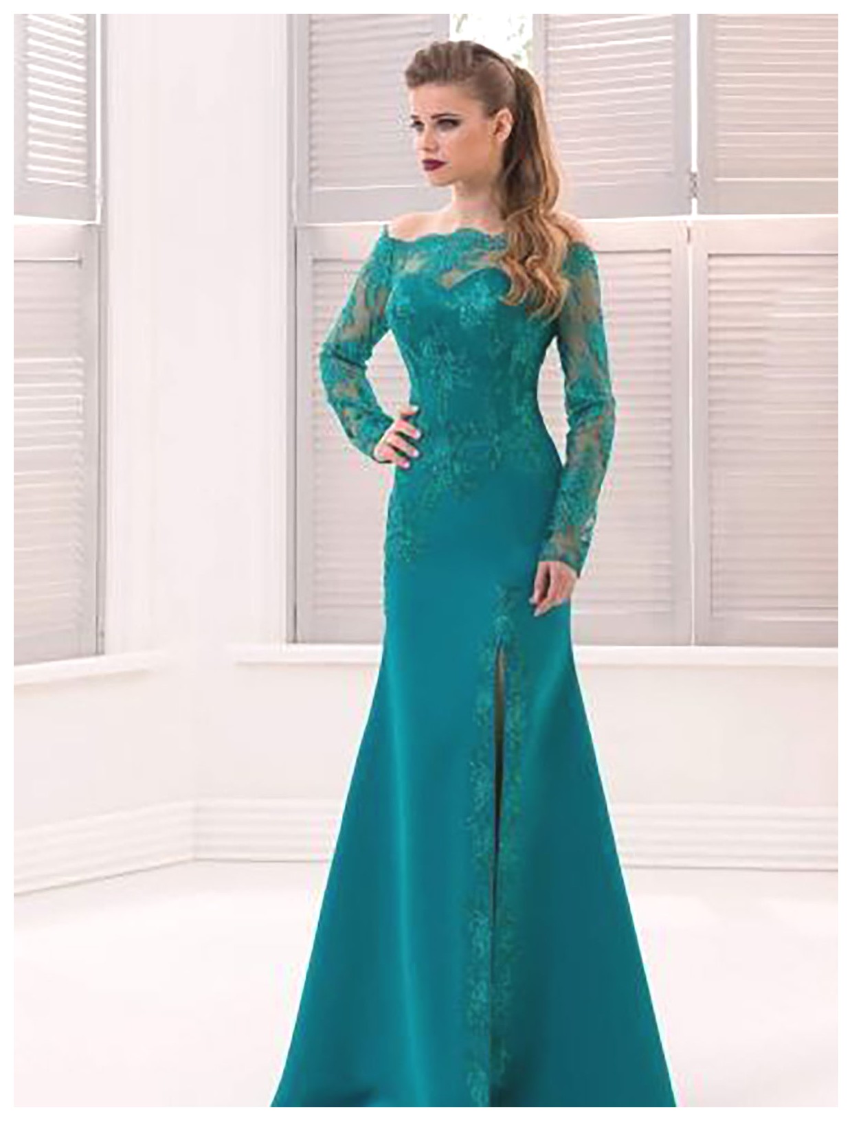 راهنمای انتخاب پیراهن مجلسی: نکات و مدلهای جذاب