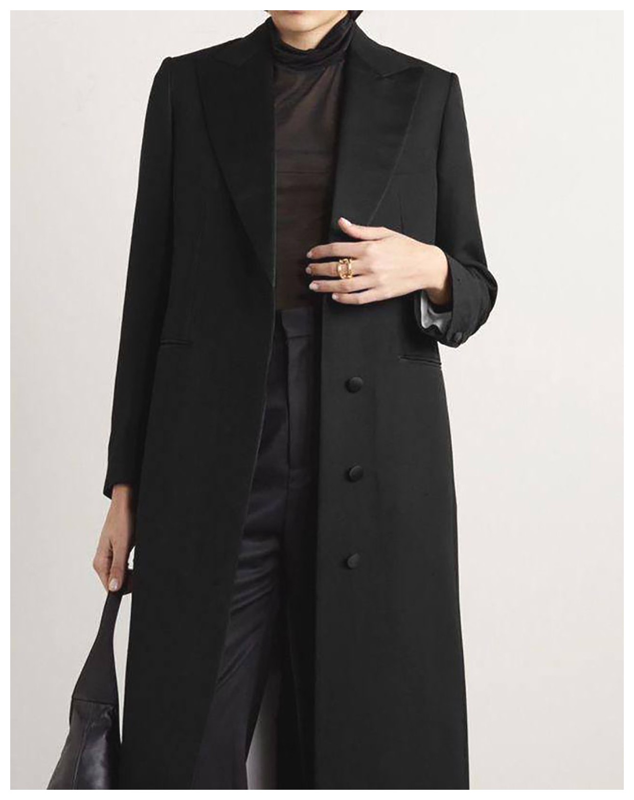 مدلهای شیک مانتو مشکی برای خانمها