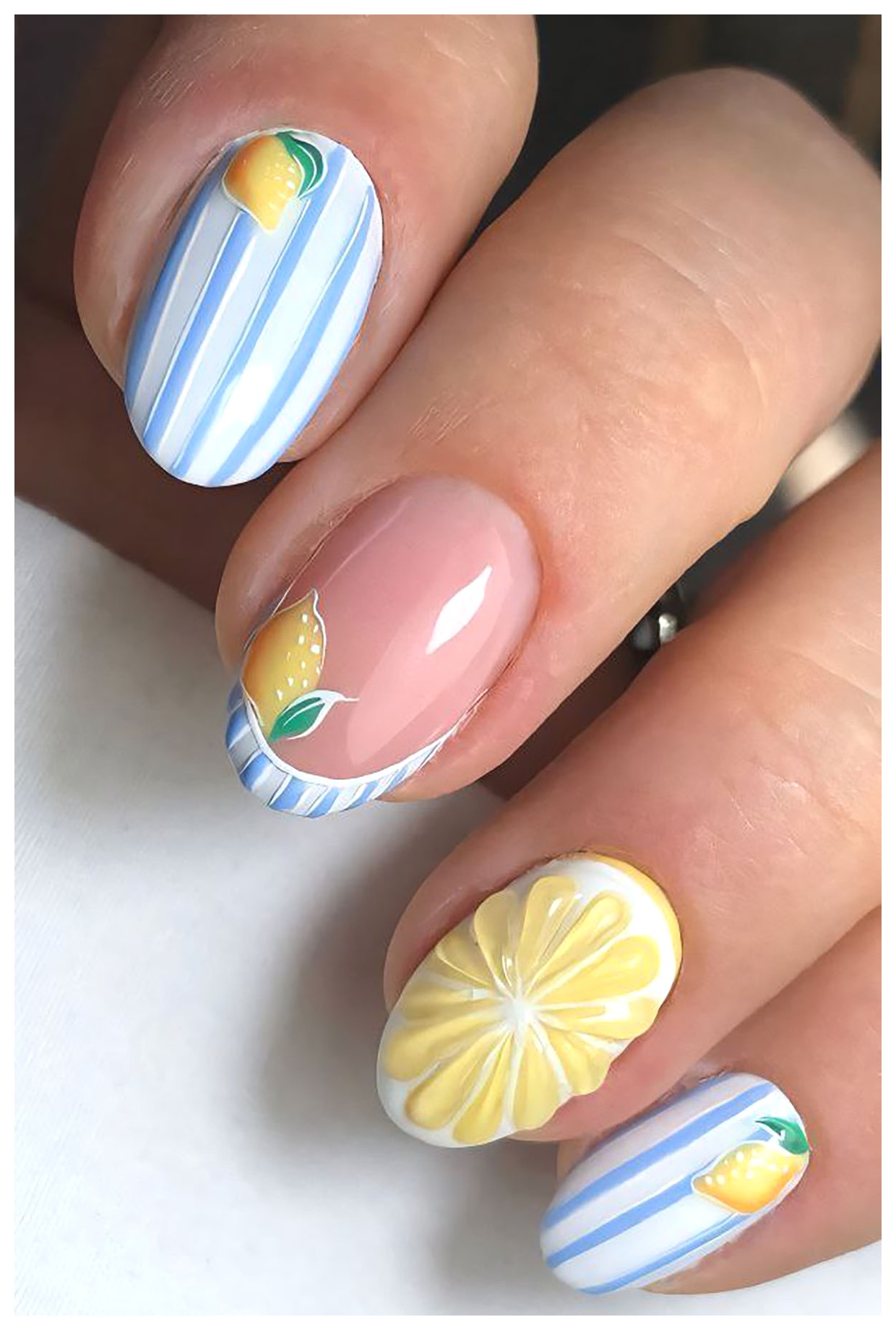 مدل‌های جذاب طراحی ناخن برای خانم‌ها