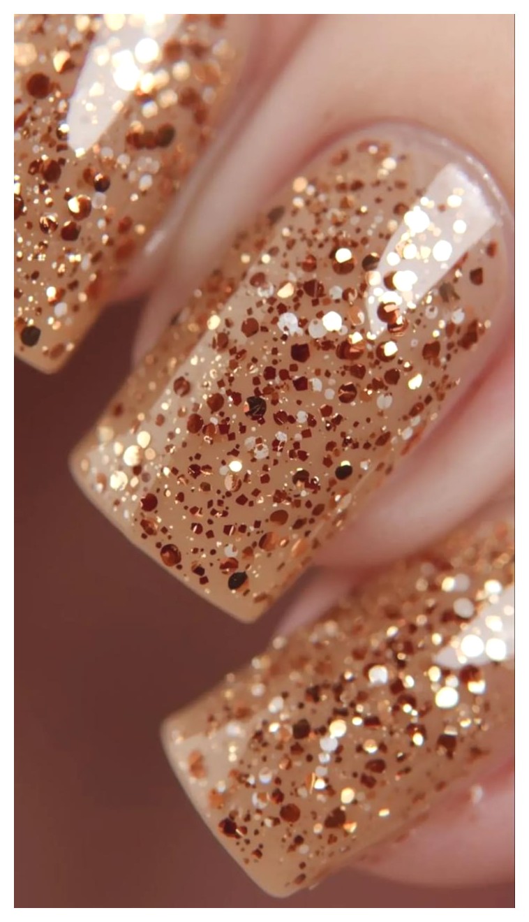 طرح ناخن شinedار: راهنمای جامع برای زیبایی و مراقبت از ناخنها