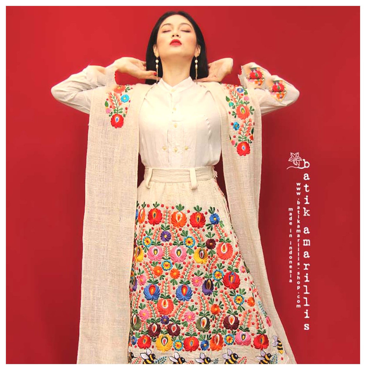 مدلهای زیبا و سنتی لباس زنانه با الگوهای خاص