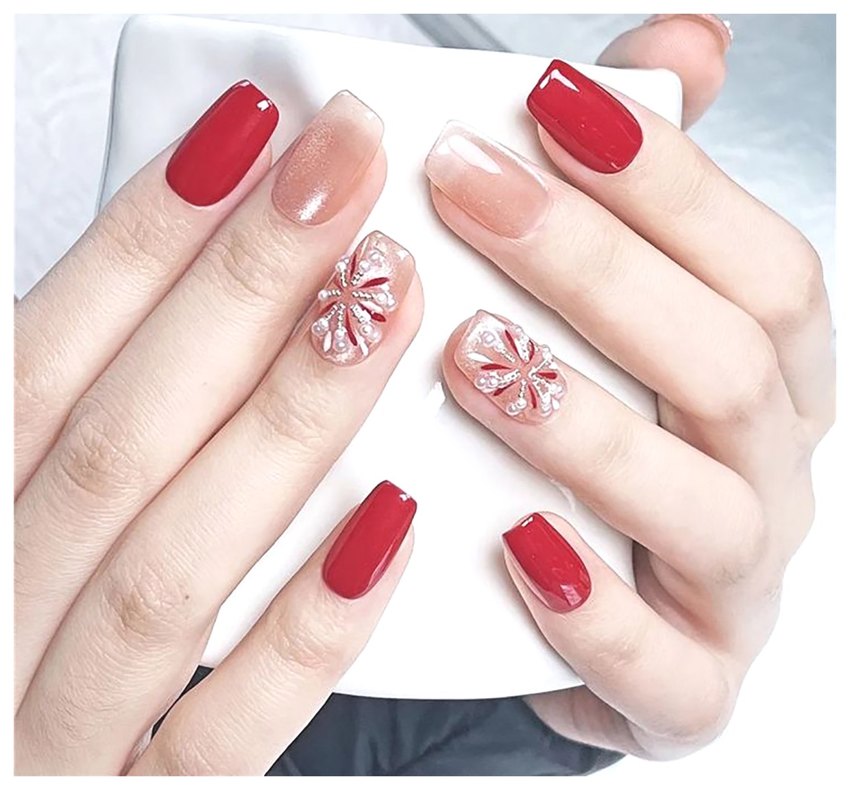 طراحی ناخنهای مد روز سال: ایدههایی برای زیبایی دستان شما