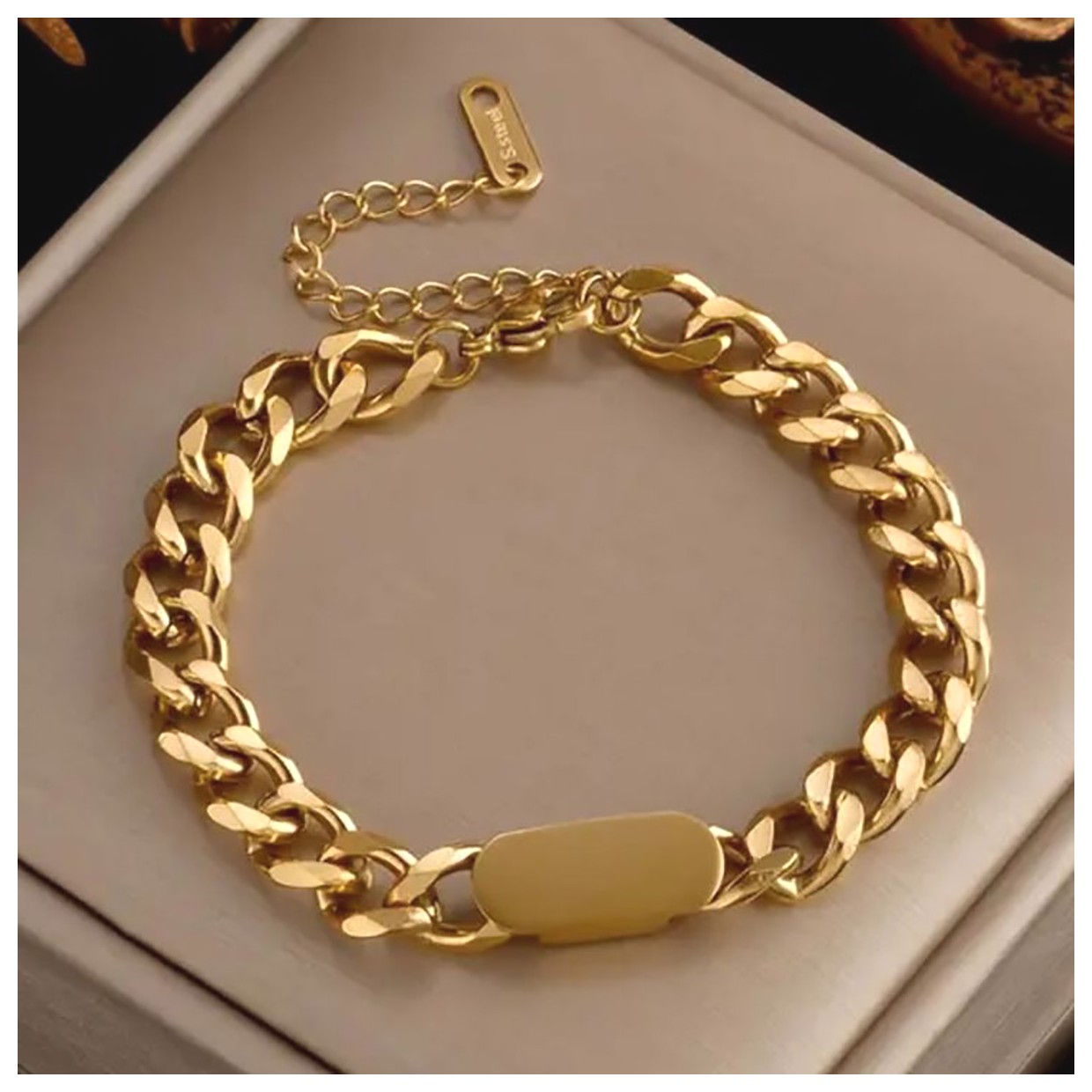 دستبند زنجیری مدرن: انتخابی شیک و جذاب برای هر سلیقه