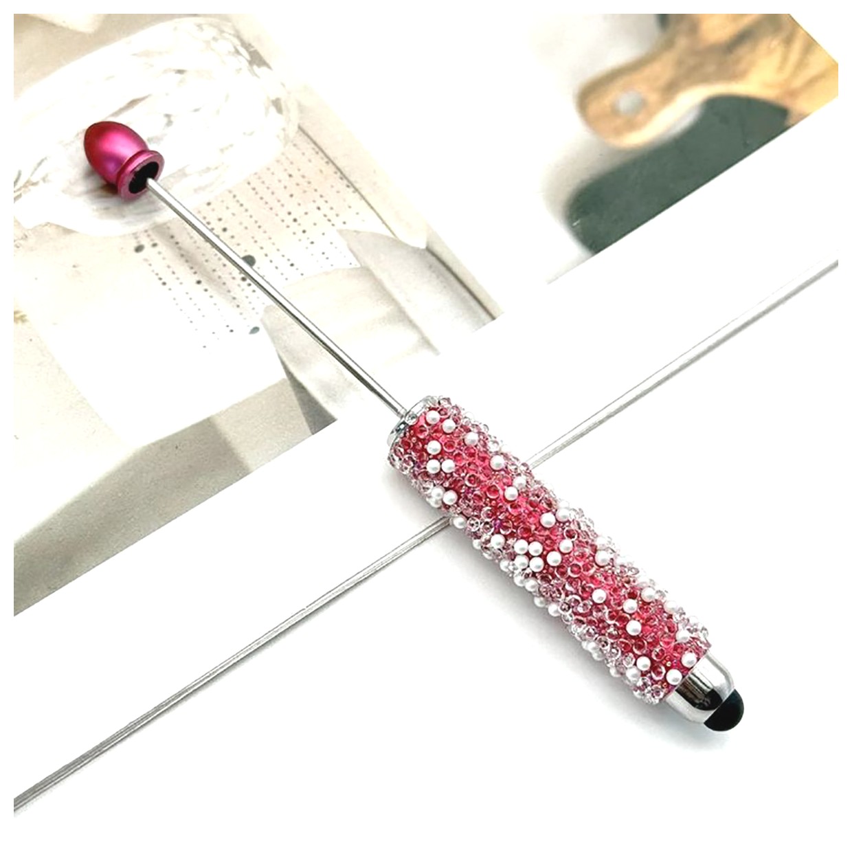 طراحیهای مدرن و جذاب قلم: ایدههایی برای انتخاب بهترین قلمها