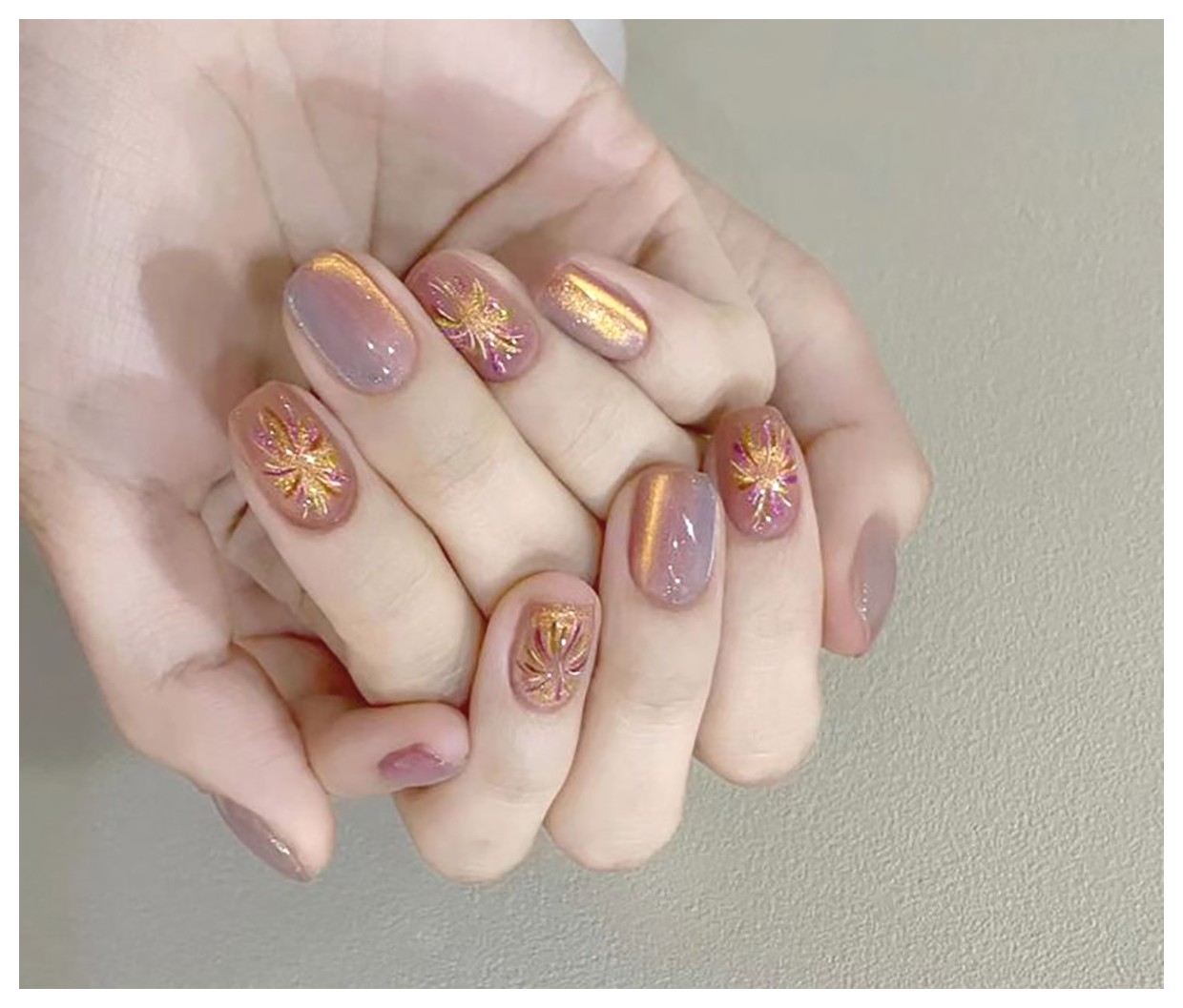 طراحی ناخنهای مدرن: ایدههایی خلاقانه برای زیبایی دستان شما