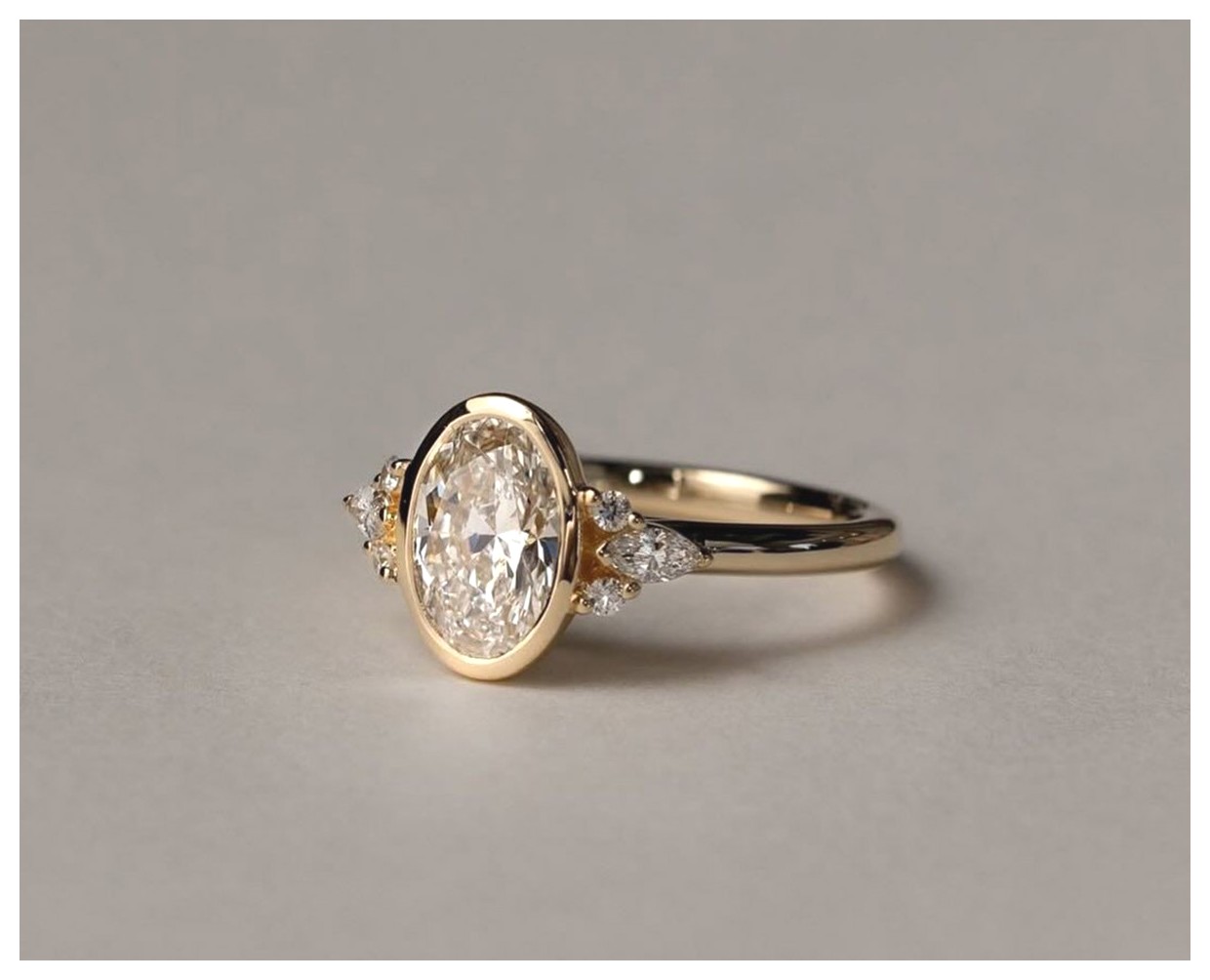 انواع انگشترهای زنانه: راهنمایی برای انتخاب بهترین مدل