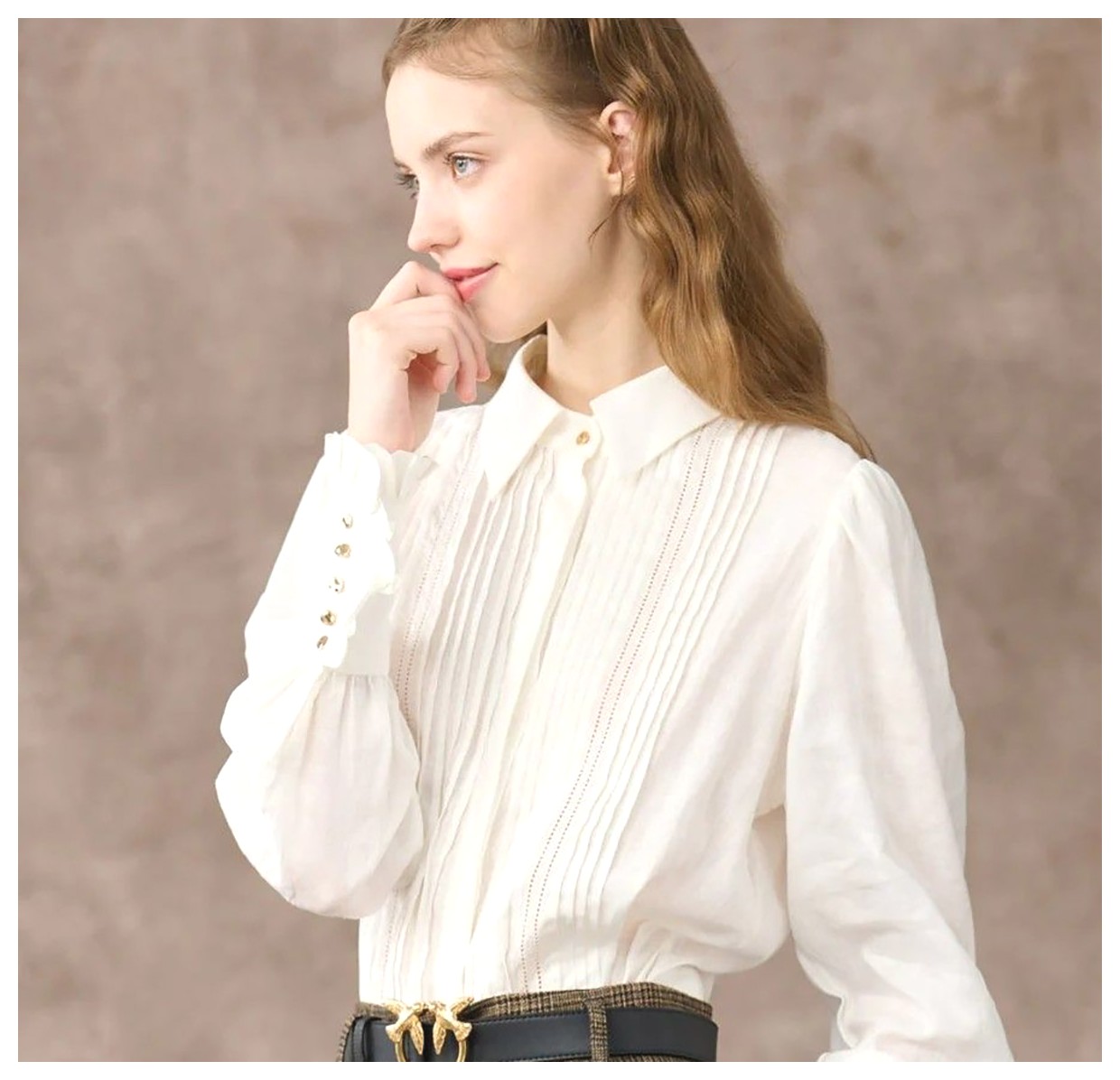 بلوز شب سفید: انتخابی شیک و جذاب برای مهمانیها