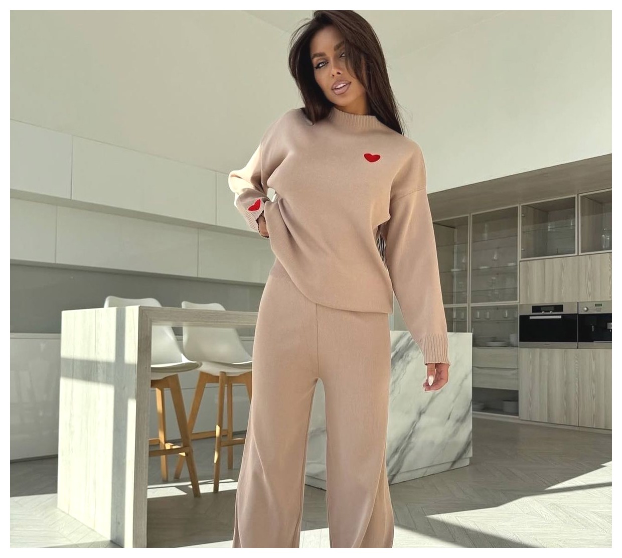 ست راحتی زنانه: انتخابی ایدهآل برای آرامش و زیبایی