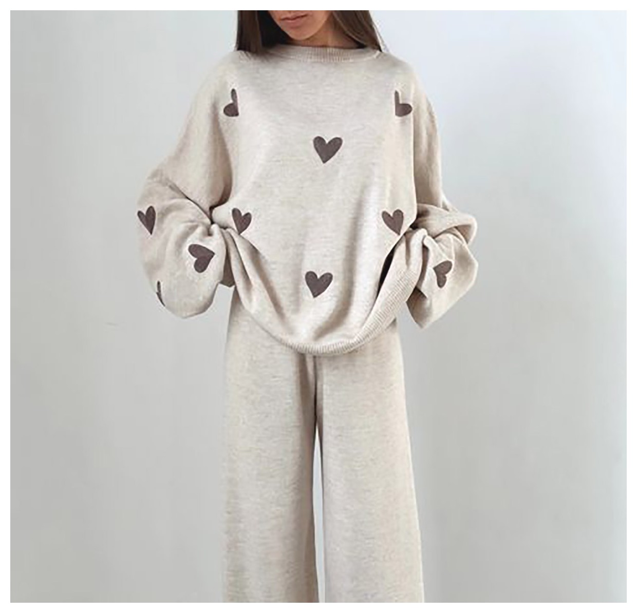 ست راحتی زنانه: انتخابی ایدهآل برای آرامش و زیبایی