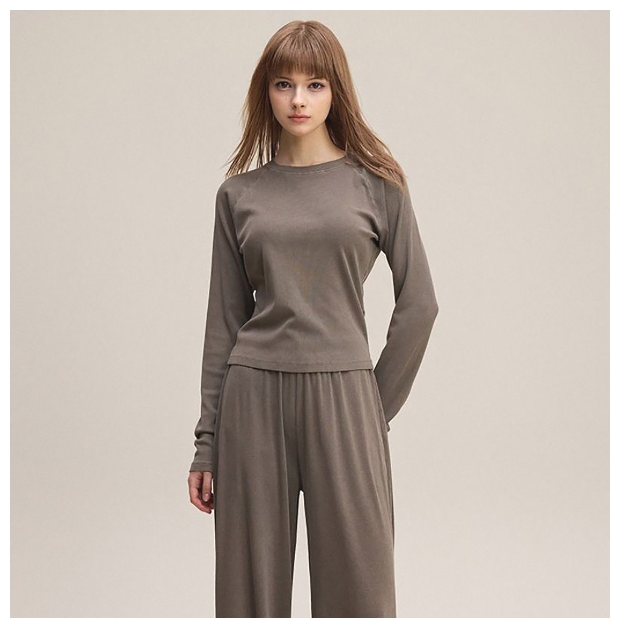 ست راحتی زنانه: انتخابی ایدهآل برای آرامش و زیبایی