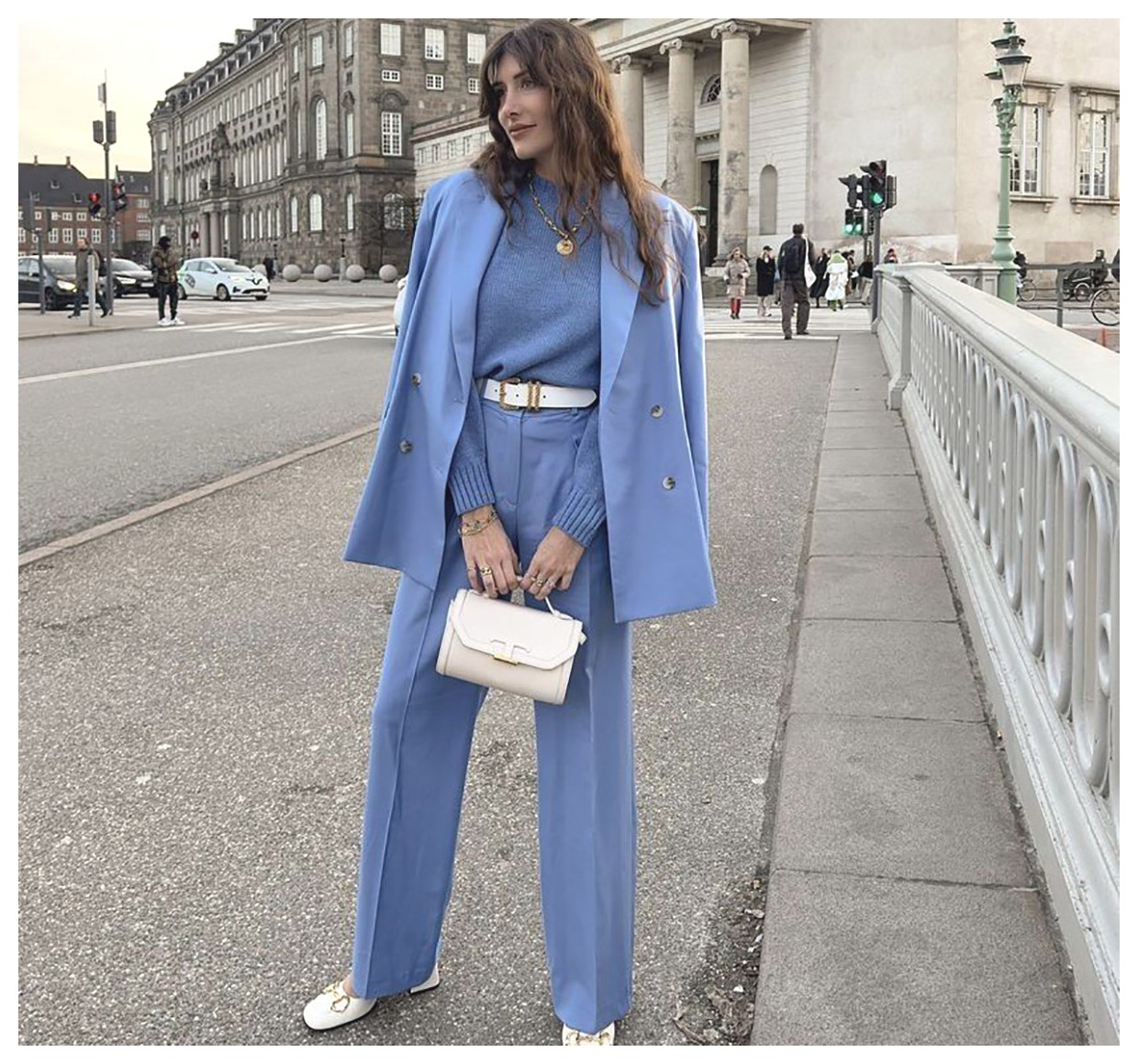 راهنمای انتخاب و خرید ست ورزشی زنانه: شیک و راحت برای فعالیتهای روزمره