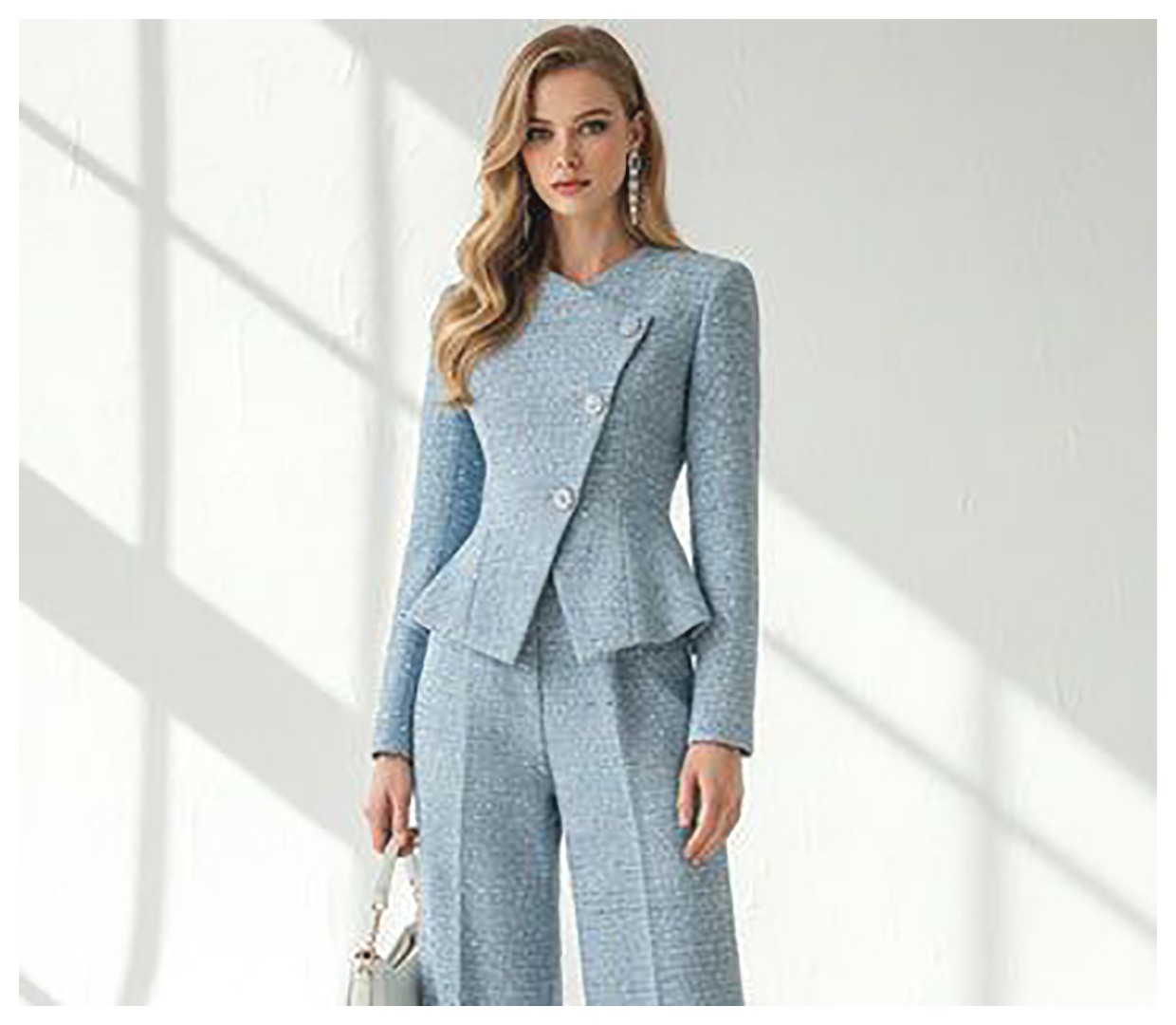 راهنمای انتخاب و خرید ست ورزشی زنانه: شیک و راحت برای فعالیتهای روزمره