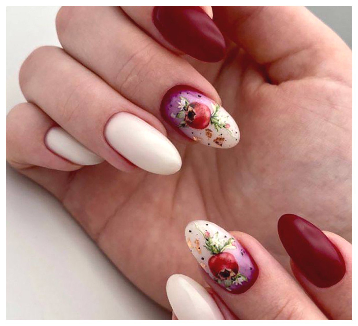 طراحی ناخنهای یلدا: ایدههای زیبا و خلاقانه برای شب یلدا