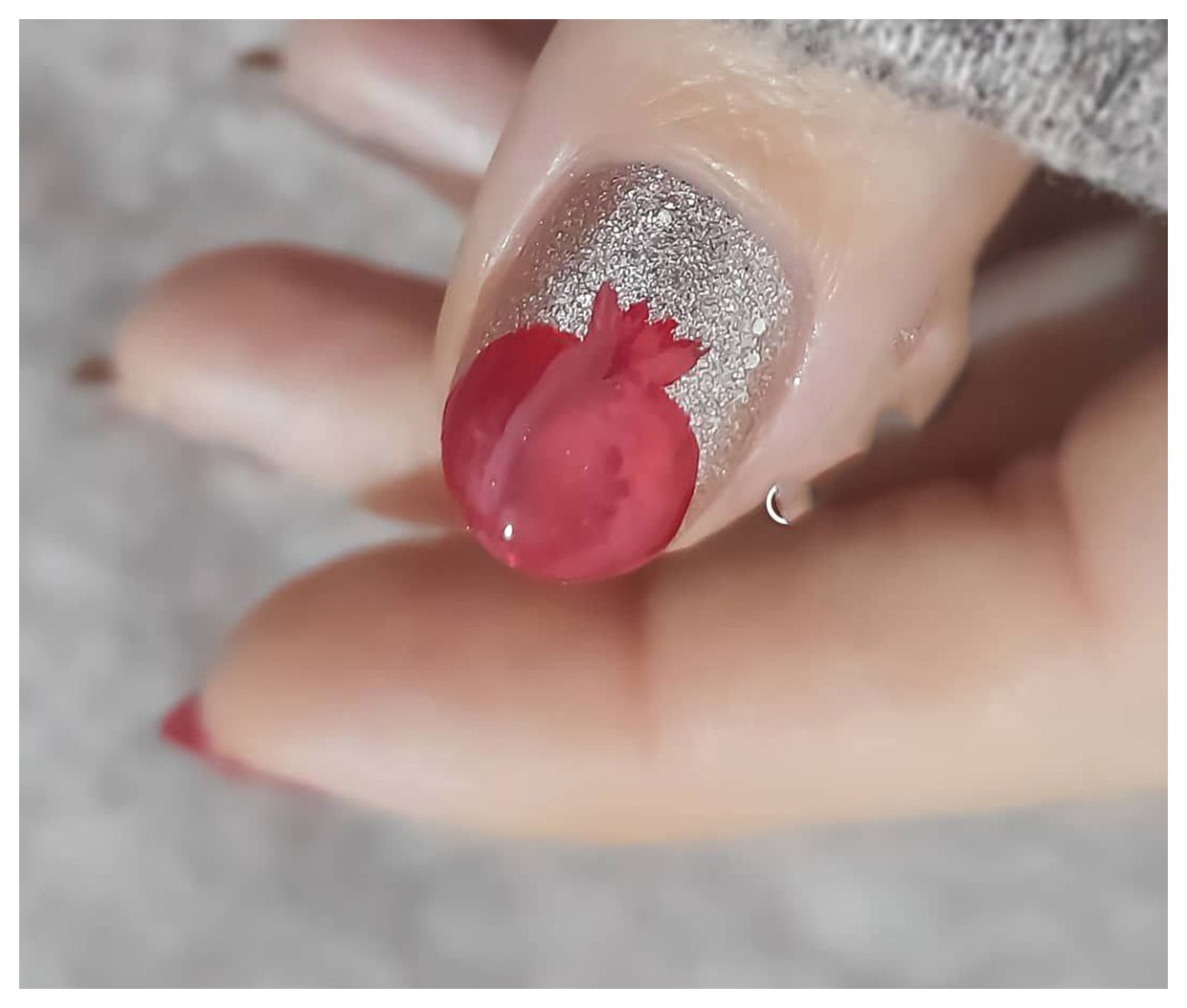 طراحی ناخنهای یلدا: ایدههای زیبا و خلاقانه برای شب یلدا