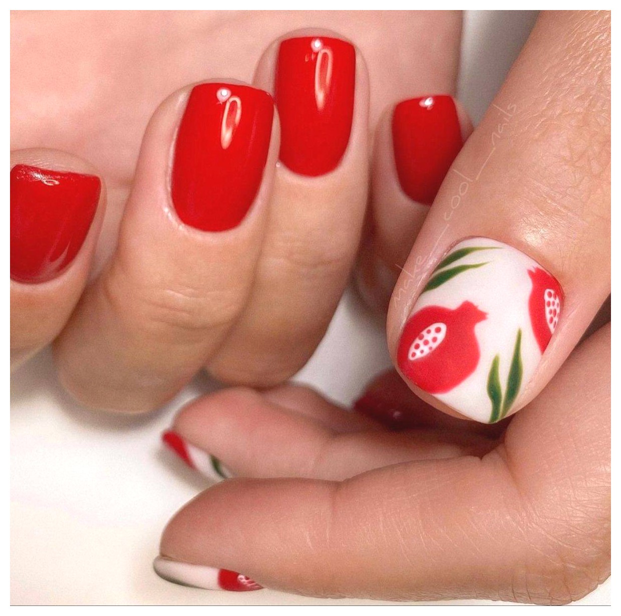 طراحی ناخنهای یلدا: ایدههای زیبا و خلاقانه برای شب یلدا