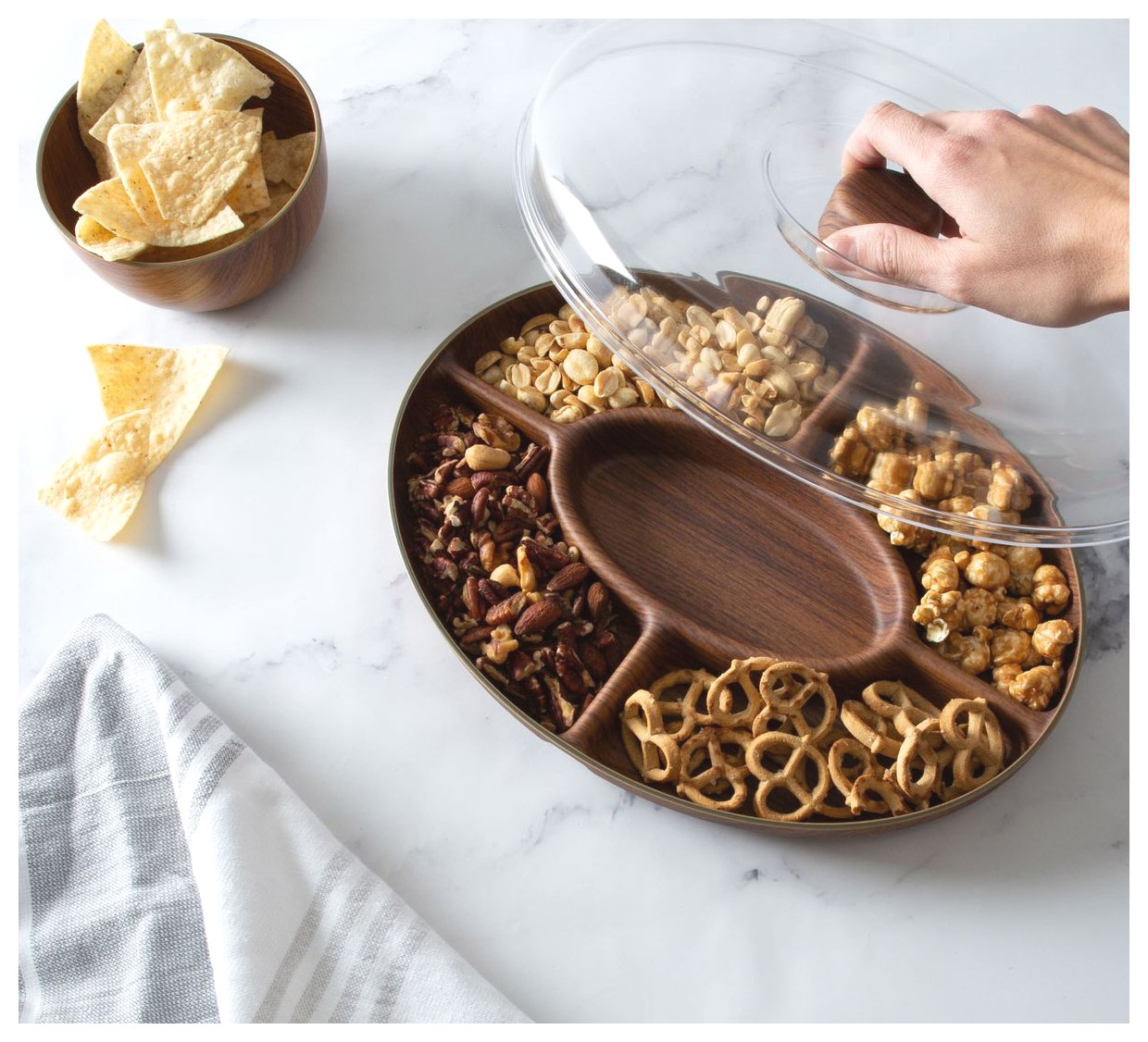 ظروف سرو چوبی: زیبایی و کاربرد در سفرههای ایرانی