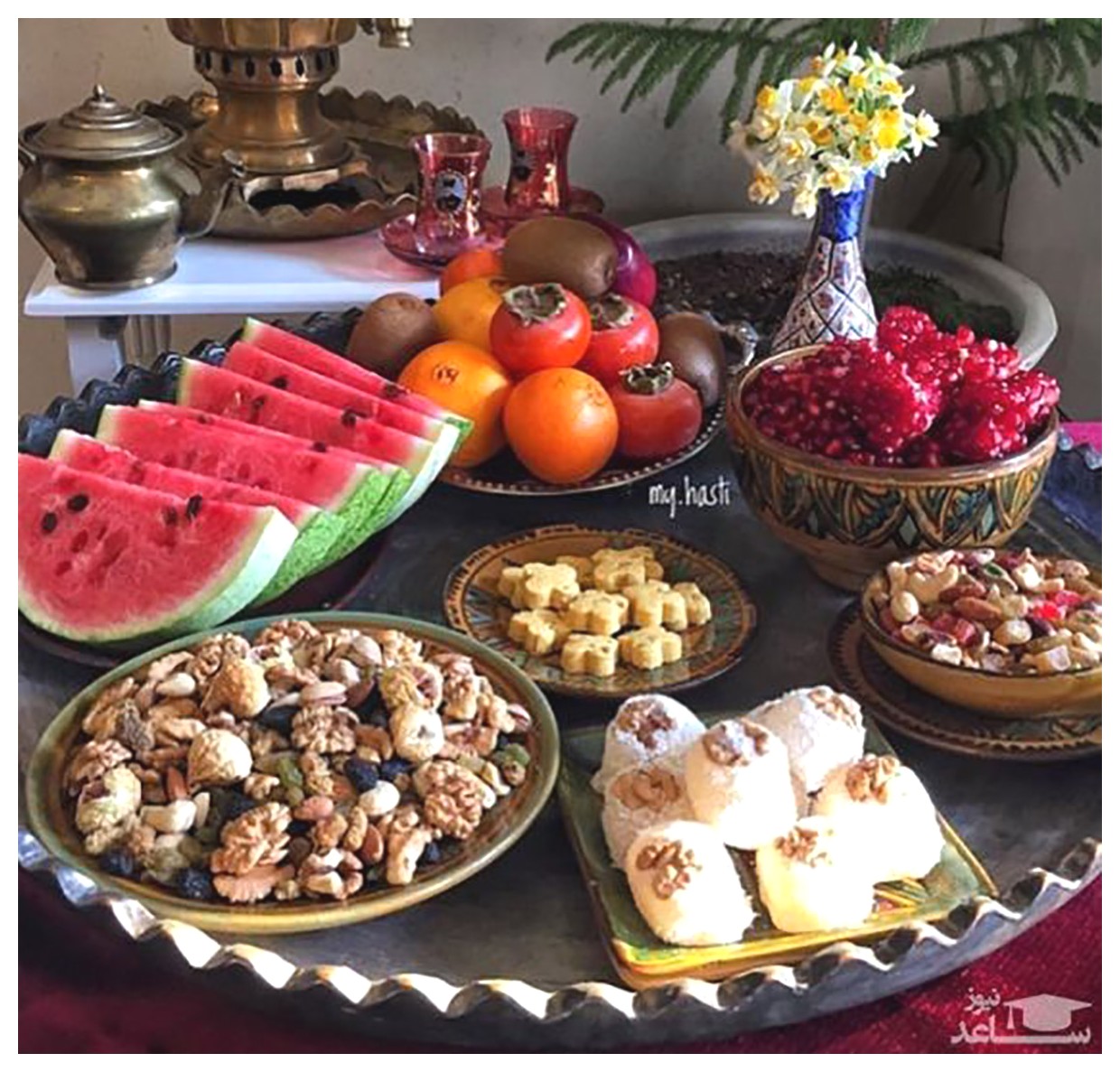 چیدمان سفره یلدا: ایدههایی برای زیبایی و جذابیت