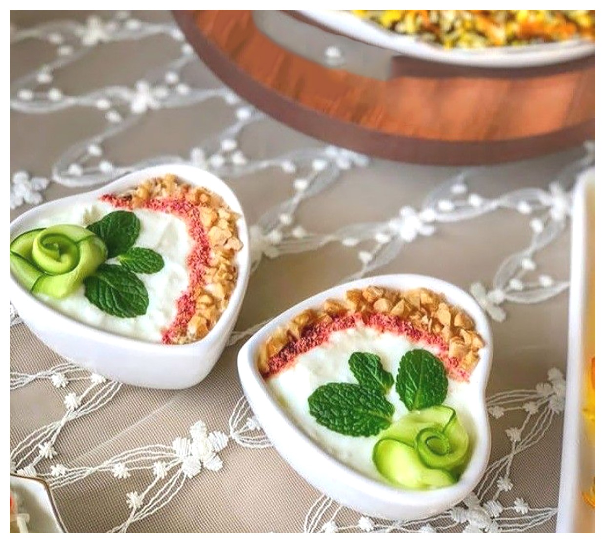 تزئین ماست برای مهمانی: ایده‌های خلاقانه و زیبا