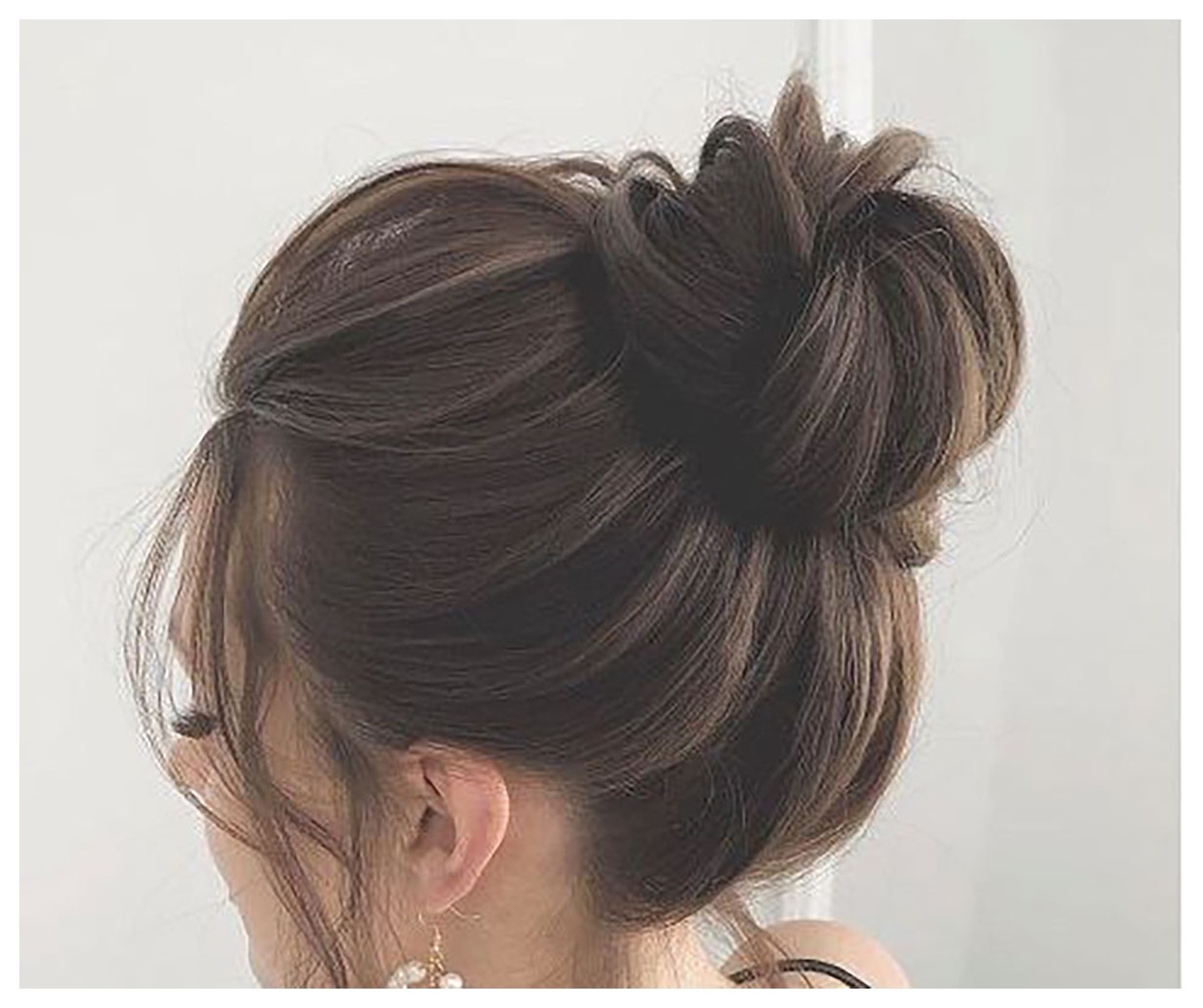 انواع شینیون مو: راهنمای کامل برای زیبایی و جذابیت