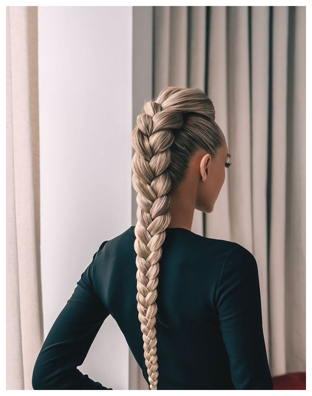 راهنمای کامل بافت مو | تکنیک‌های بافت مو برای زیبایی بیشتر