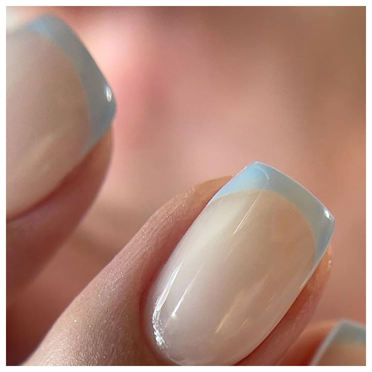 آموزش طراحی ناخن فرنچ: زیباترین ایدهها برای ناخنهای شما