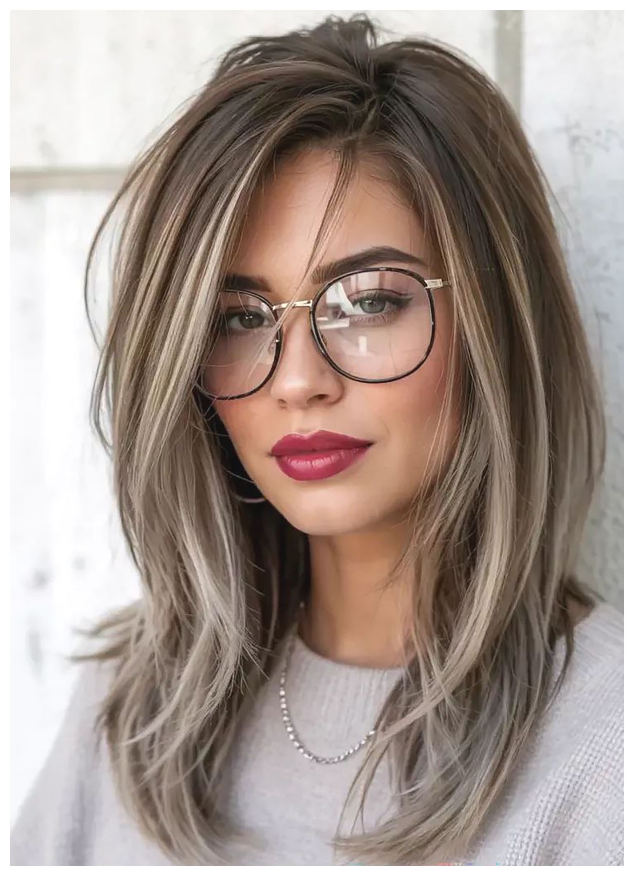 معرفی هایلایت مو: انتخابی مناسب برای زیبایی و جذابیت