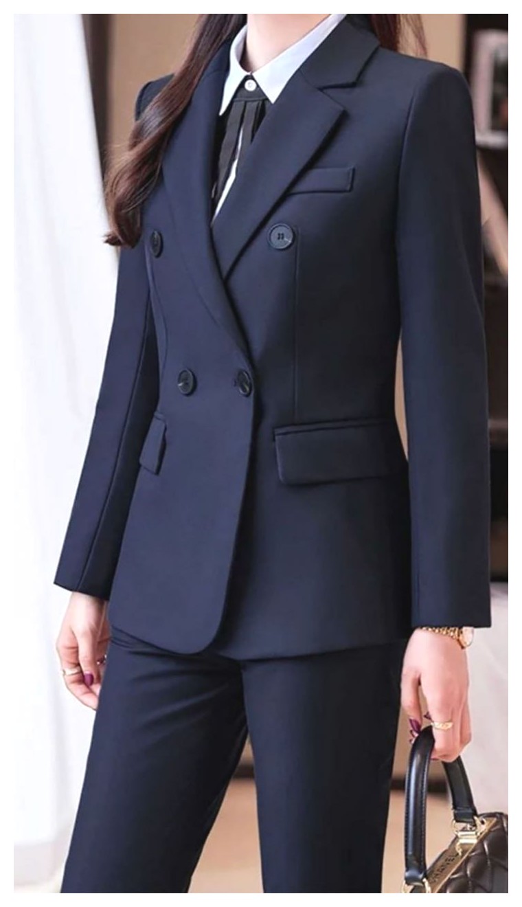 راهنمای انتخاب کت شلوار رسمی: نکات کلیدی برای خرید بهتر