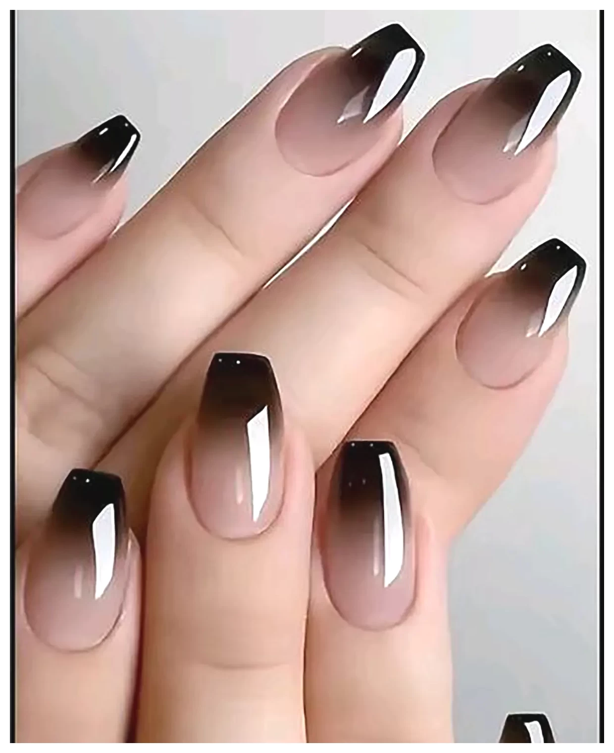 لاک طرح مشکی: انتخابی شیک و جذاب برای زیبایی ناخن‌ها