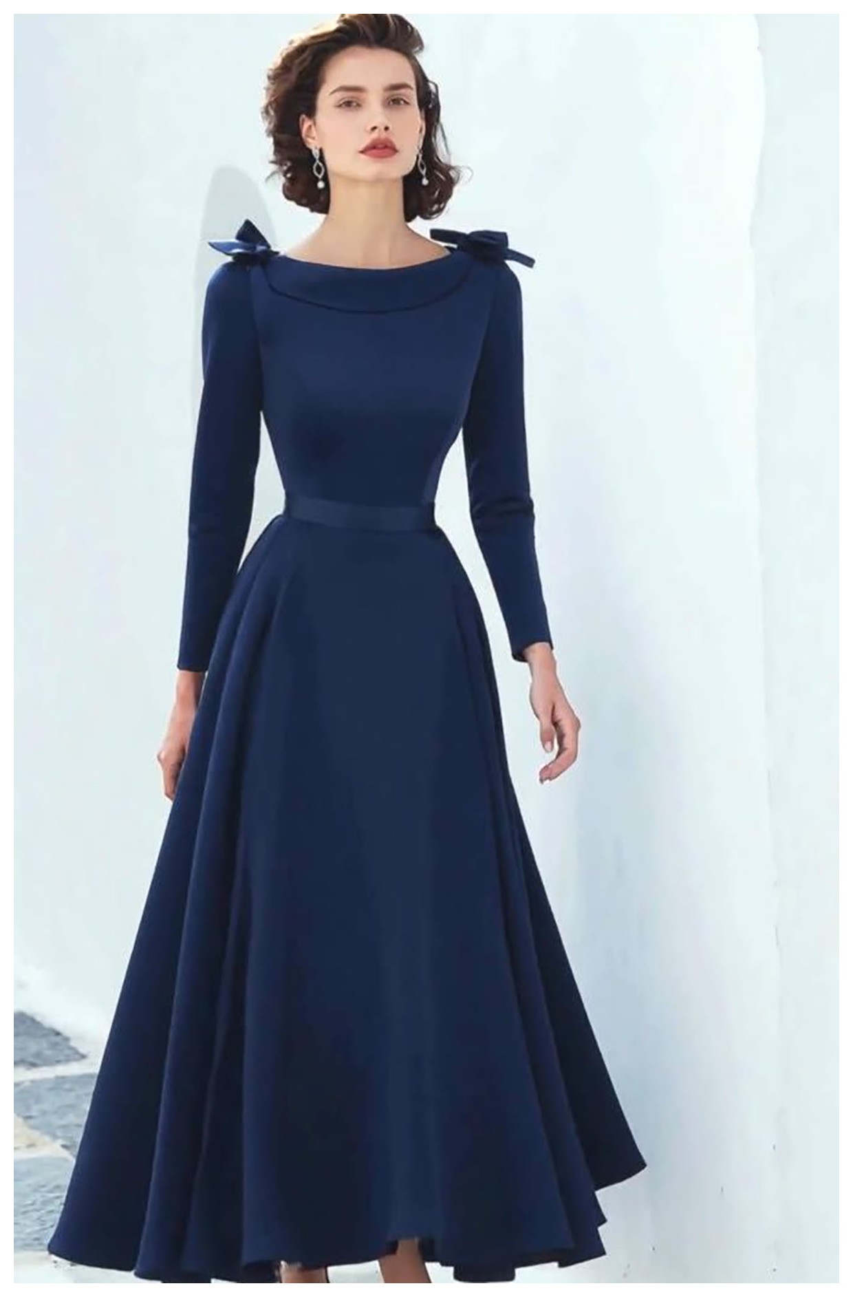 راهنمای انتخاب لباس مجلسی خاص برای مجالس و مهمانی‌ها