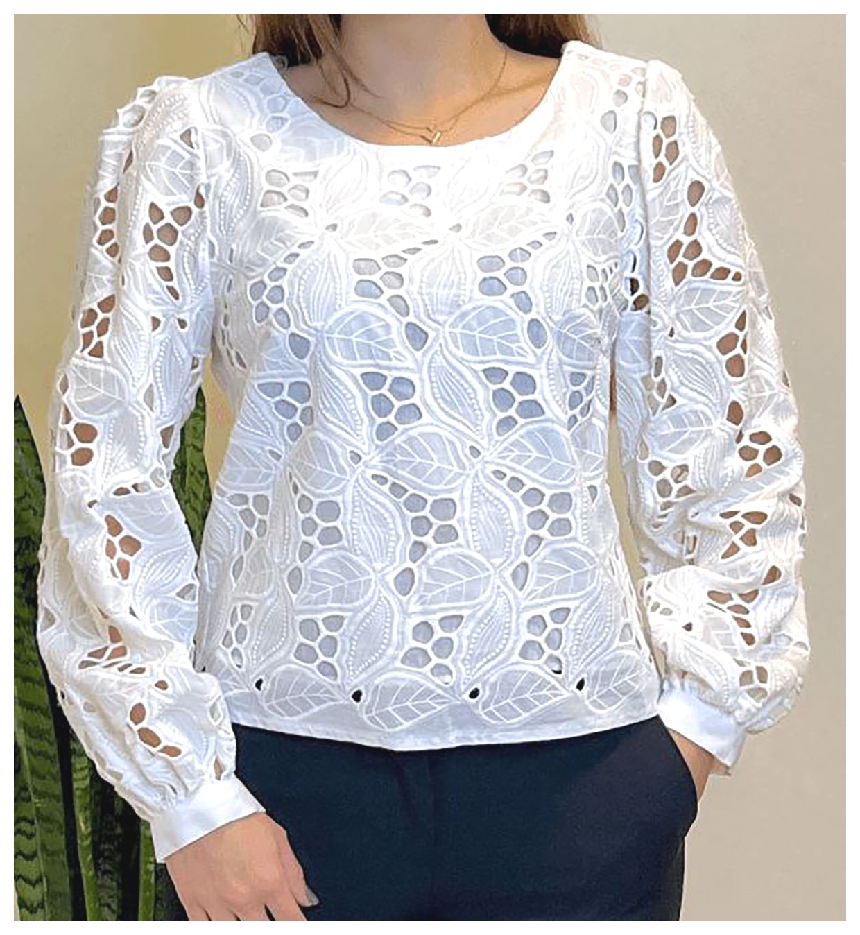 لباس مجلسی سفید: راهنمایی برای انتخاب بهترین مدلها